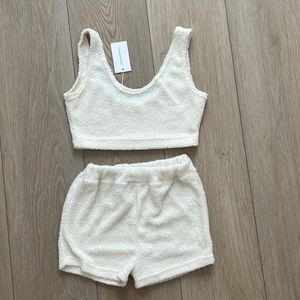 Lovers + friends lounge set